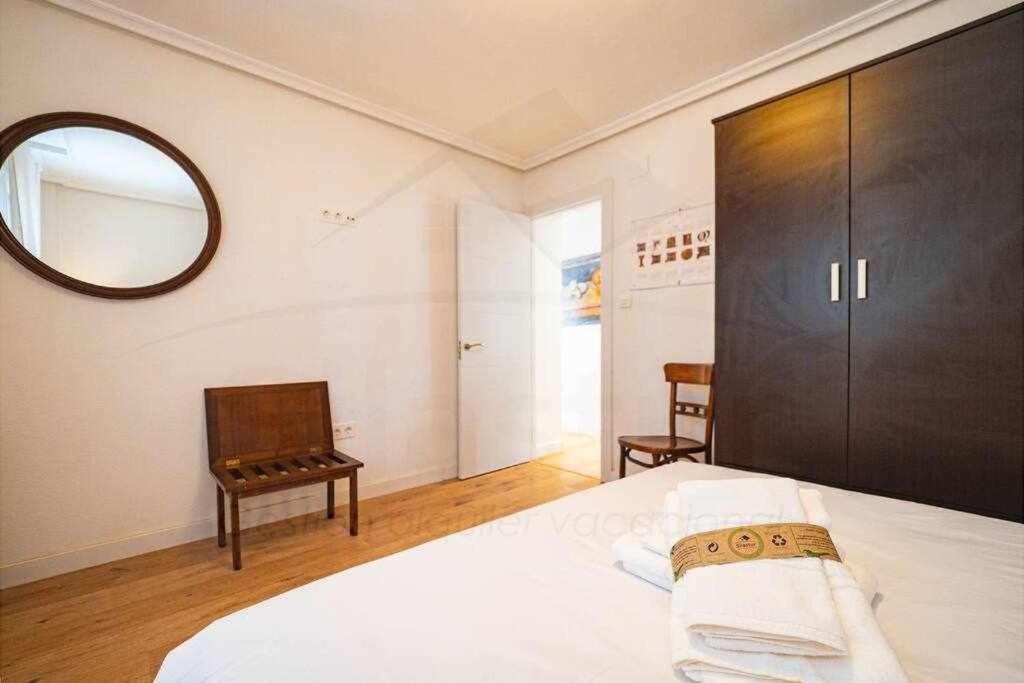La Capilla Apartamento โอเบียโด ภายนอก รูปภาพ